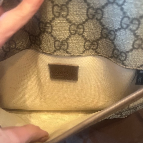 Gucci bag - Picture 2 of 3